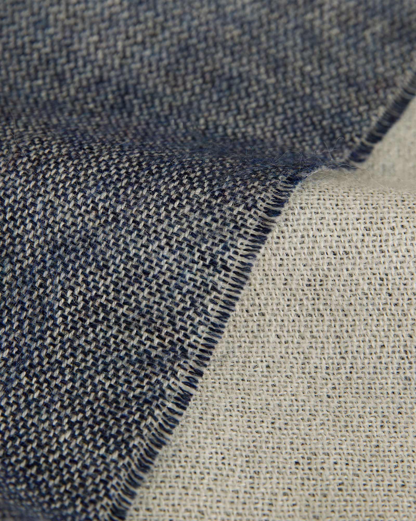 Tiefblau